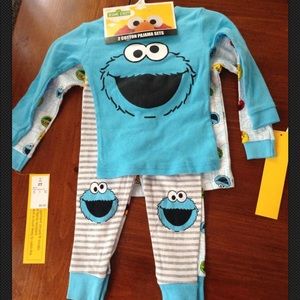 Sesame Street 2 Pajama Sets Cookie Monster 2T